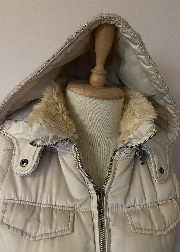 Kapüşonlu Puf yelek - Görsel 5