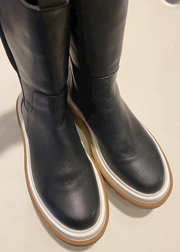 Zara Siyah hakiki deri Kadın Platform Topuklu Lastik Bot