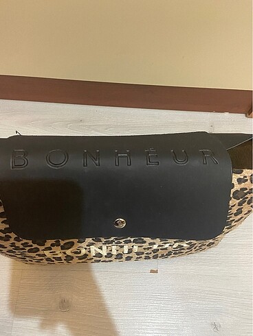 Zara Bonheur leopar çanta