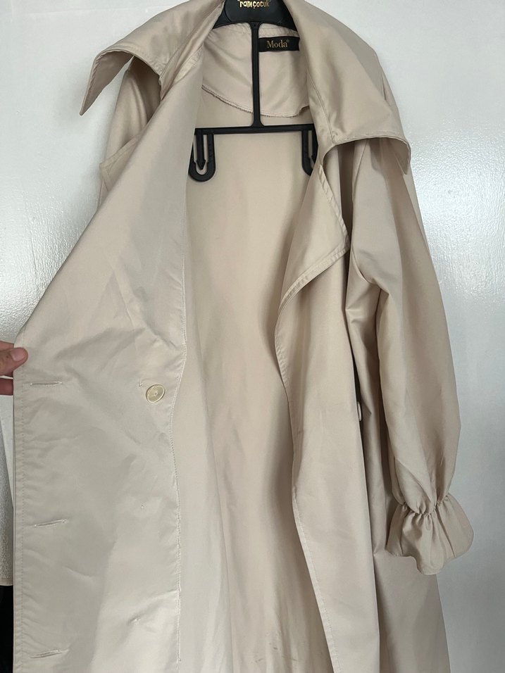 Bej Uzun Kollu Keten Trençkot - Görsel 3