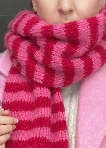 Pembe Çizgili Örgü Kadın Şal