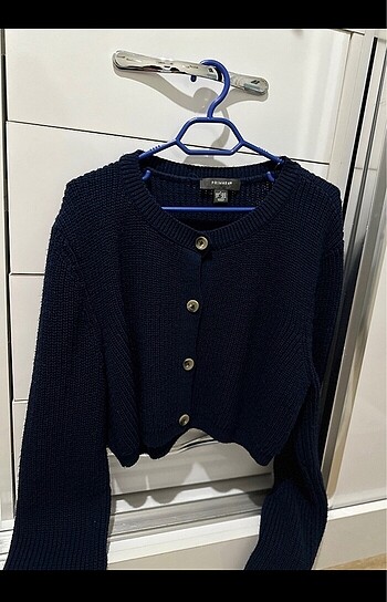 Primark crop düğmeli hırka