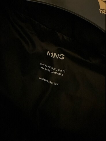 xl Beden siyah Renk MANGO Kapitone Anorak Mont