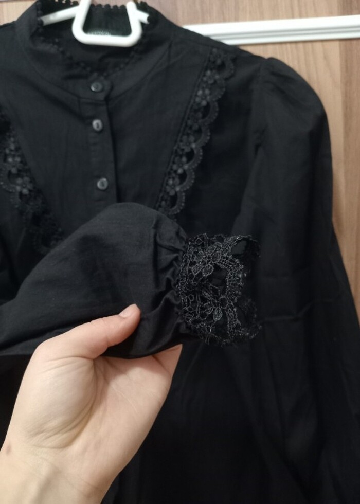 Trendyol kadın dantelli gömlek - Görsel 2