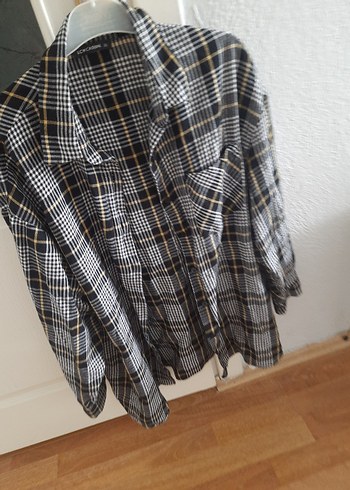 Düğmeli Gri Kareli Salaş Kadın Gömlek lcw marka - Görsel 2