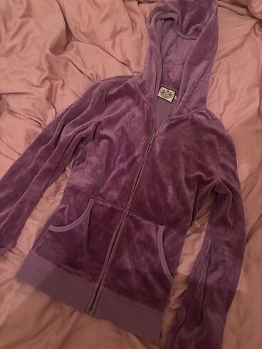 2011 vintage juicy couture sweatshirt ????