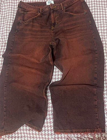 Urban Outfitters bordo baggy jean