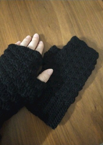 Siyah Örgü Kadın Eldiven - Görsel 2