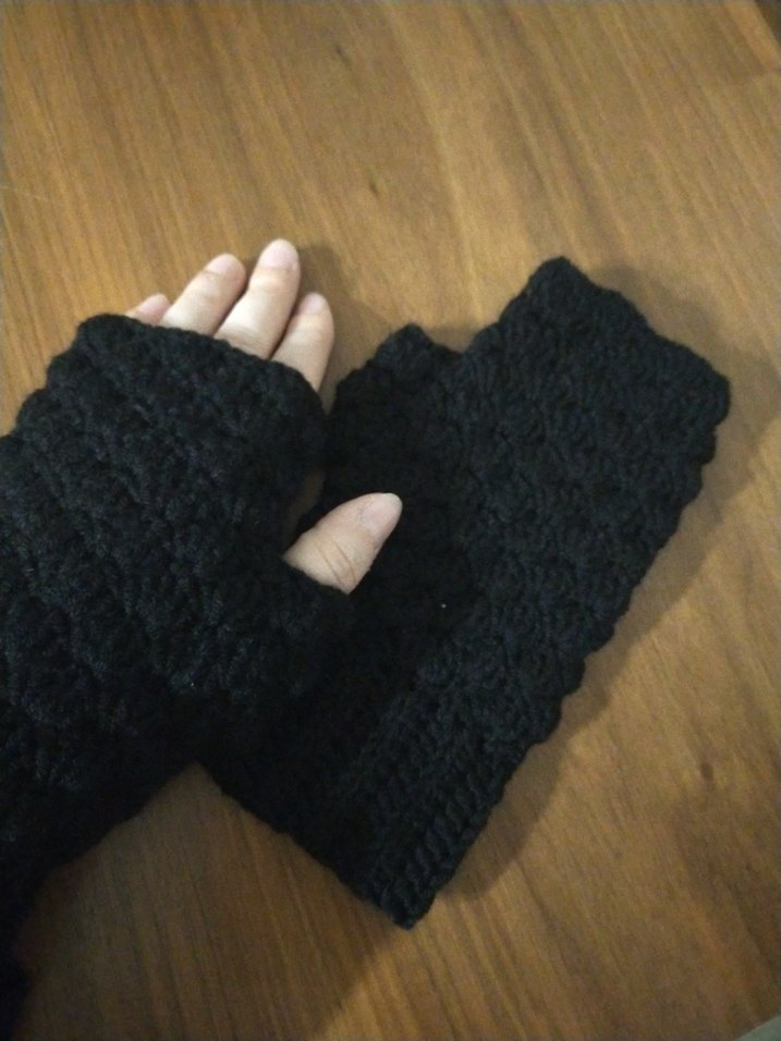 Siyah Örgü Kadın Eldiven - Görsel 2