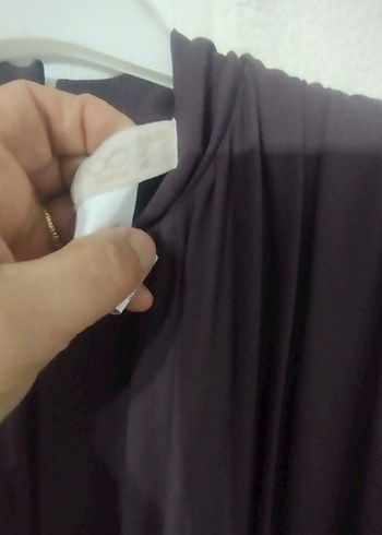 Uzun Kollu Siyah Piliseli Uzun Elbise - Görsel 2