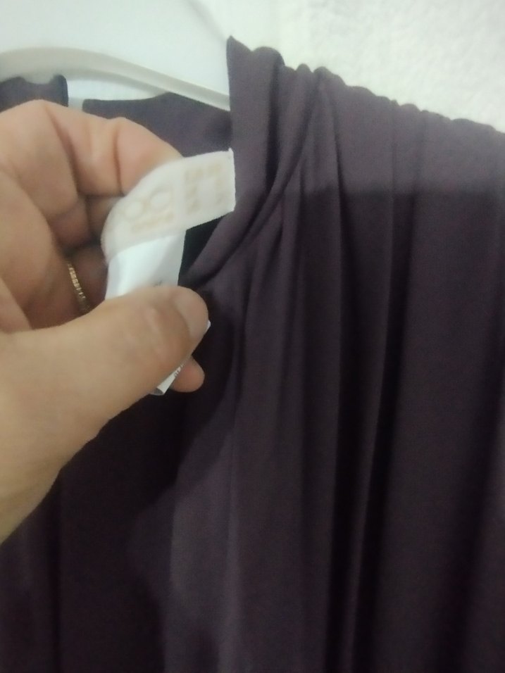 Uzun Kollu Siyah Piliseli Uzun Elbise - Görsel 2