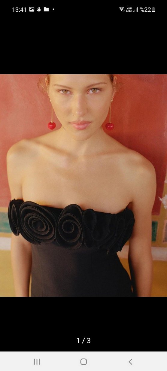 #zara #Siyah #Straplez #Çiçek Detaylı #top #büstiyer #üst - Görsel 2