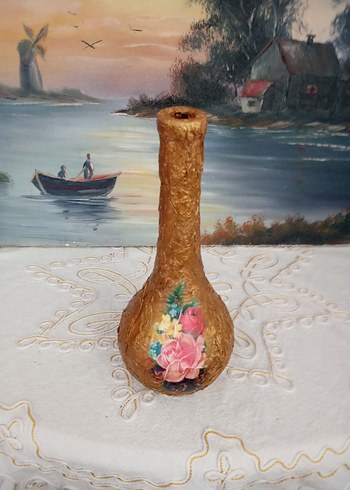Diğer Pastel Renkli Altın Vazo