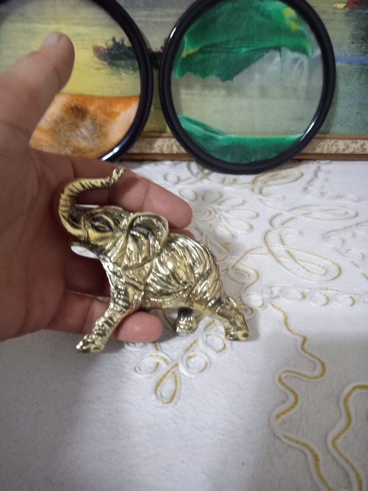 Parlak Altın Fil Figürin - Görsel 5