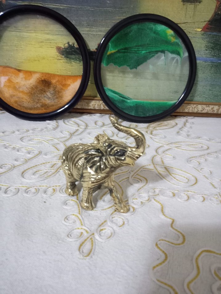 Parlak Altın Fil Figürin - Görsel 2