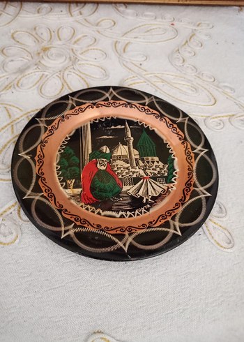 Kahverengi Desenli Dekoratif Tabak