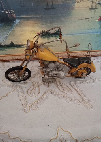 Diğer Sarı Parlak Motosiklet .Modeli metal ürün