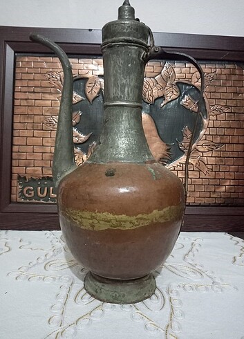 Beden ten rengi Renk Bakır ibrik antika