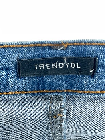 34 Beden mavi Renk Trendyol & Milla Jean / Kot %70 İndirimli.