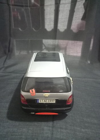 1/18 Maisto Mercedes-Benz A-Class - Görsel 4