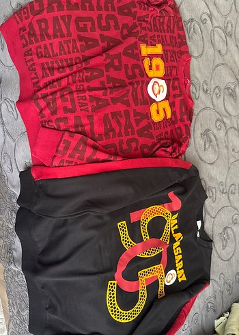 Galatasaray Baskılı Kapüşonlu Kırmızı Sweatshirt - Görsel 5