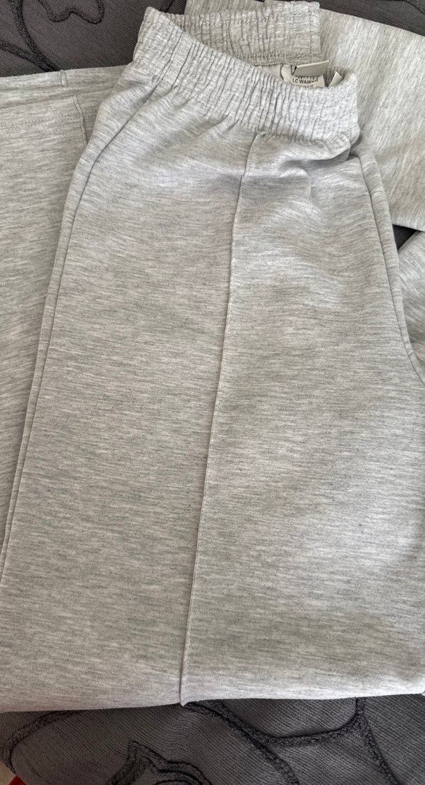 Kız Gri Fermuarlı Sweatshirt ve Eşofman Altı - Görsel 4