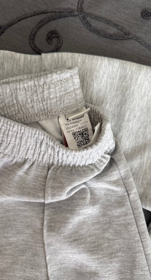 Kız Gri Fermuarlı Sweatshirt ve Eşofman Altı - Görsel 3