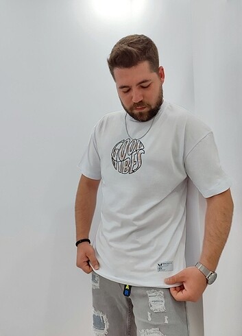 Baskılı Oversize beyaz T-shirt