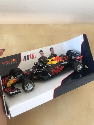 F1 Redbull Maket Araba Burago