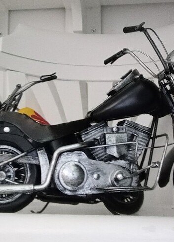 Metal araba motor lotu
