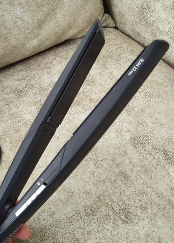 Beden Renk Siyah BaByliss Saç Düzleştirici