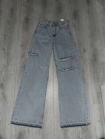vatkalı wide leg yırtık jean 38 beden