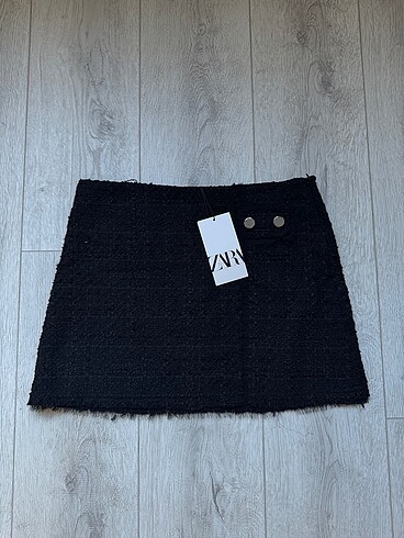 Zara Etiketli Zara siyah etek