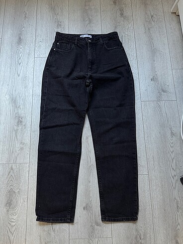 Zara siyah mom jean