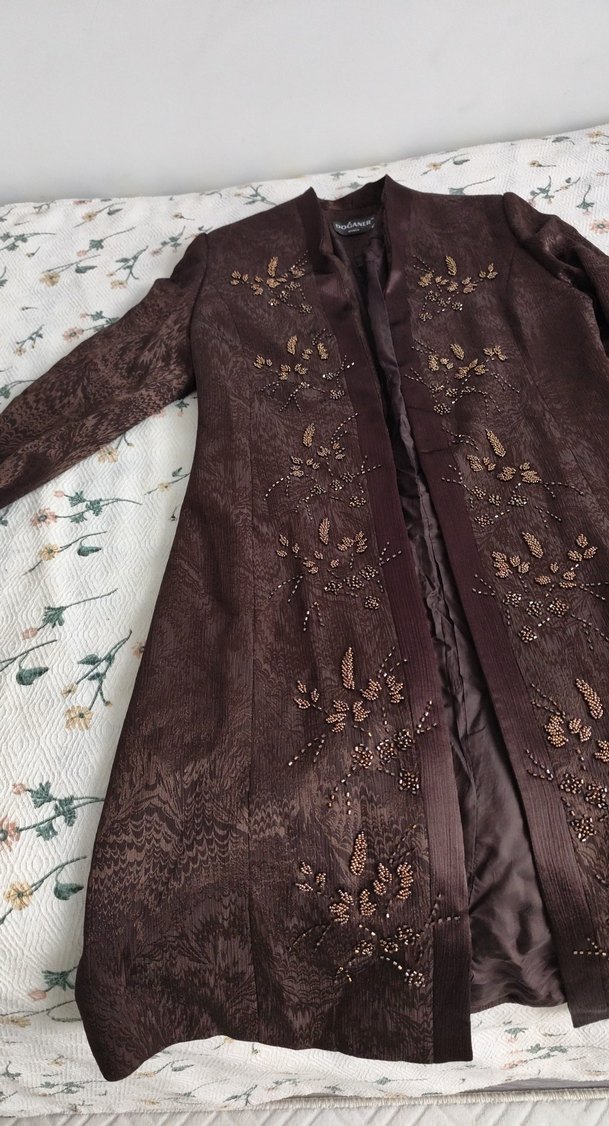 Kahverengi Nakışlı Uzun Kadın Klasik ceket - Görsel 3