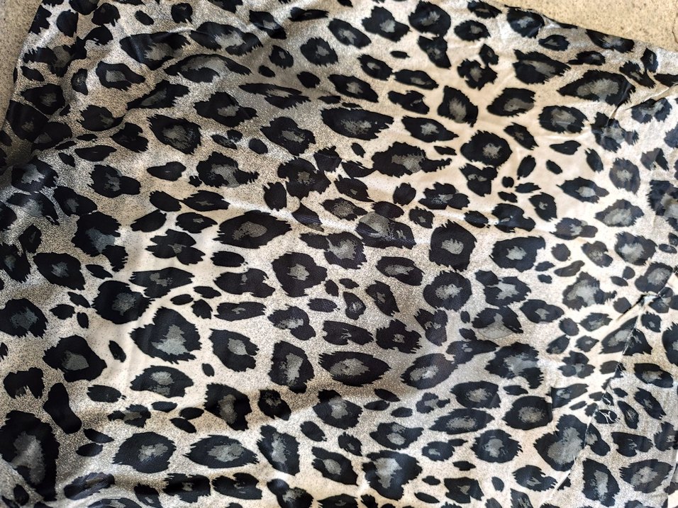 Parlak saten Bohem leopar kumaş - Görsel 2