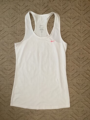 Nike spor atlet