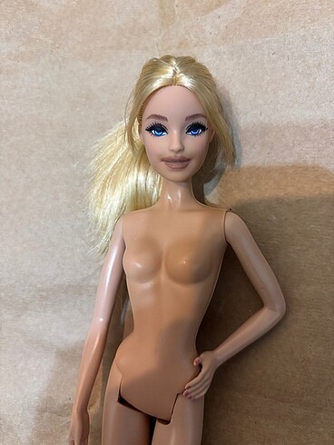 barbie model muse vücut