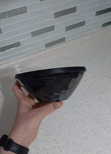 Beden TUPPERWARE SAKLAMA KABI SİYAH DİAMOND
