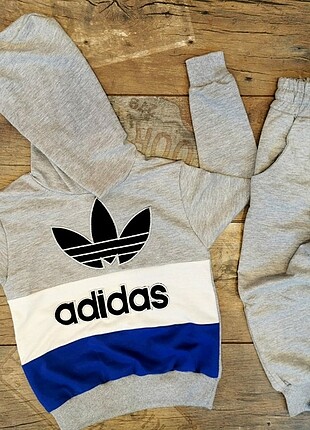 Adidas takım 