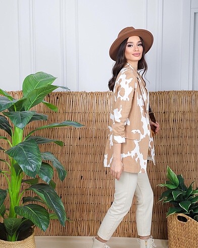 s Beden Desenli Camel Blazer Ceket