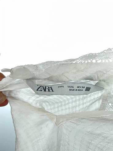 l Beden beyaz Renk Zara Bluz %70 İndirimli.