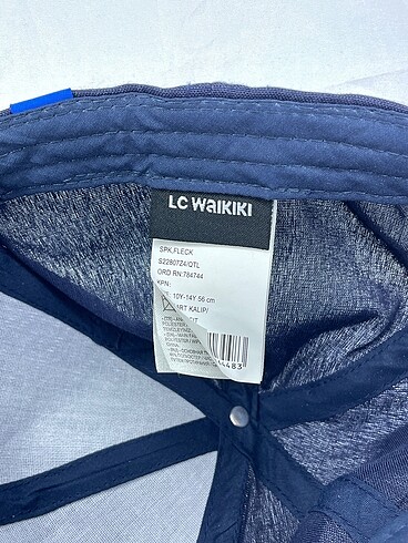 Beden LC Waikiki Şapka %70 İndirimli.