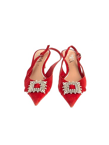 38 Beden Zara Stiletto %70 İndirimli.