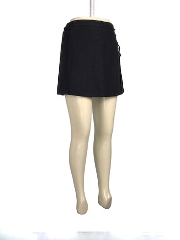 Zara Zara Mini Şort %70 İndirimli.