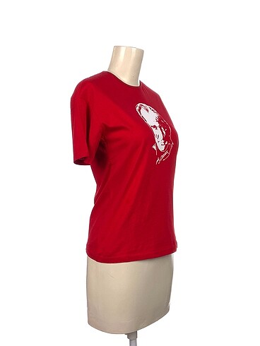 LC Waikiki LC Waikiki T-shirt %70 İndirimli.