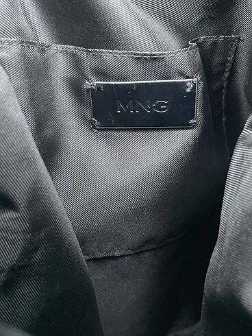 Beden Mango Clutch / Portföy %70 İndirimli.