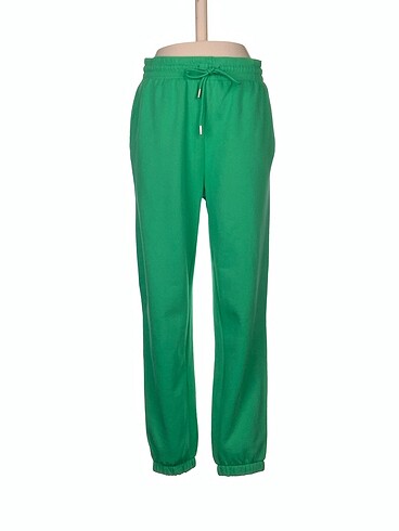 H&M Eşofman Altı %70 İndirimli.