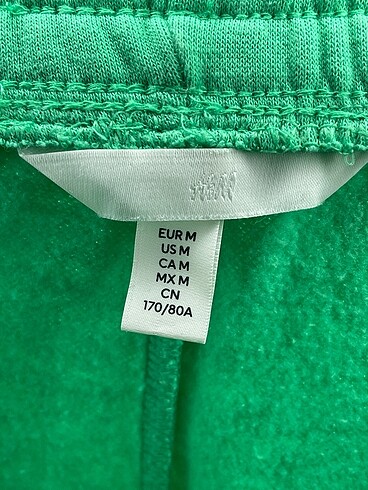 m Beden yeşil Renk H&M Eşofman Altı %70 İndirimli.