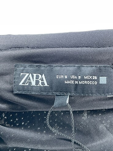 s Beden siyah Renk Zara Midi Etek %70 İndirimli.